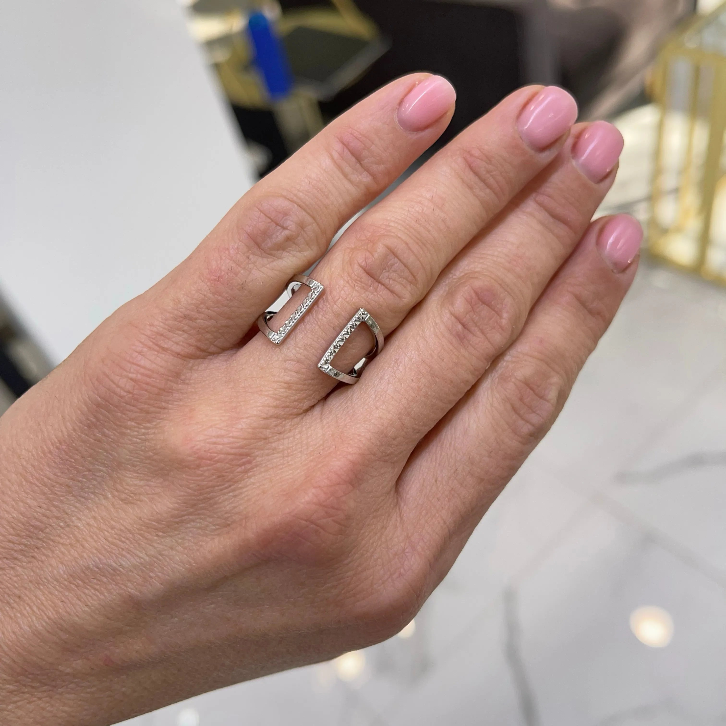 14K White Gold Open Split Shank Cocktail Ladies Ring