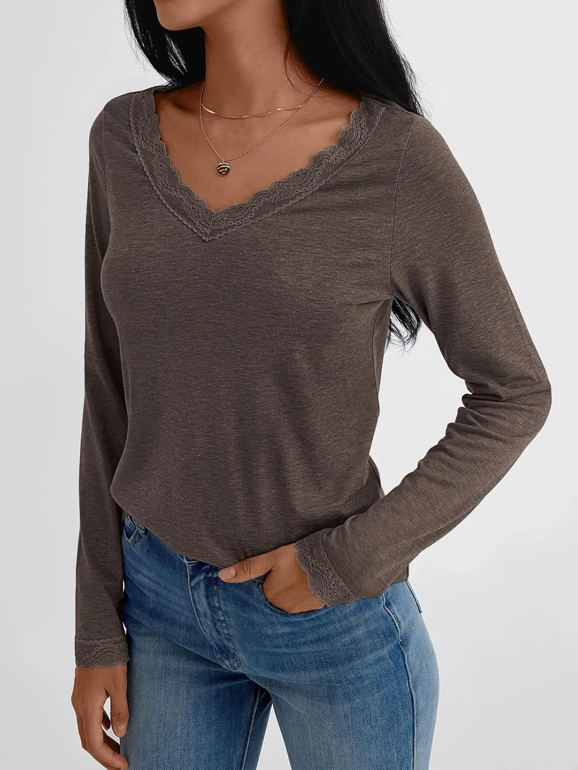 AUTOMET Long Sleeve T Shirts for Women Lace V Neck Casual Cute Tops Loose Fit Fall Winter Basic Clothing