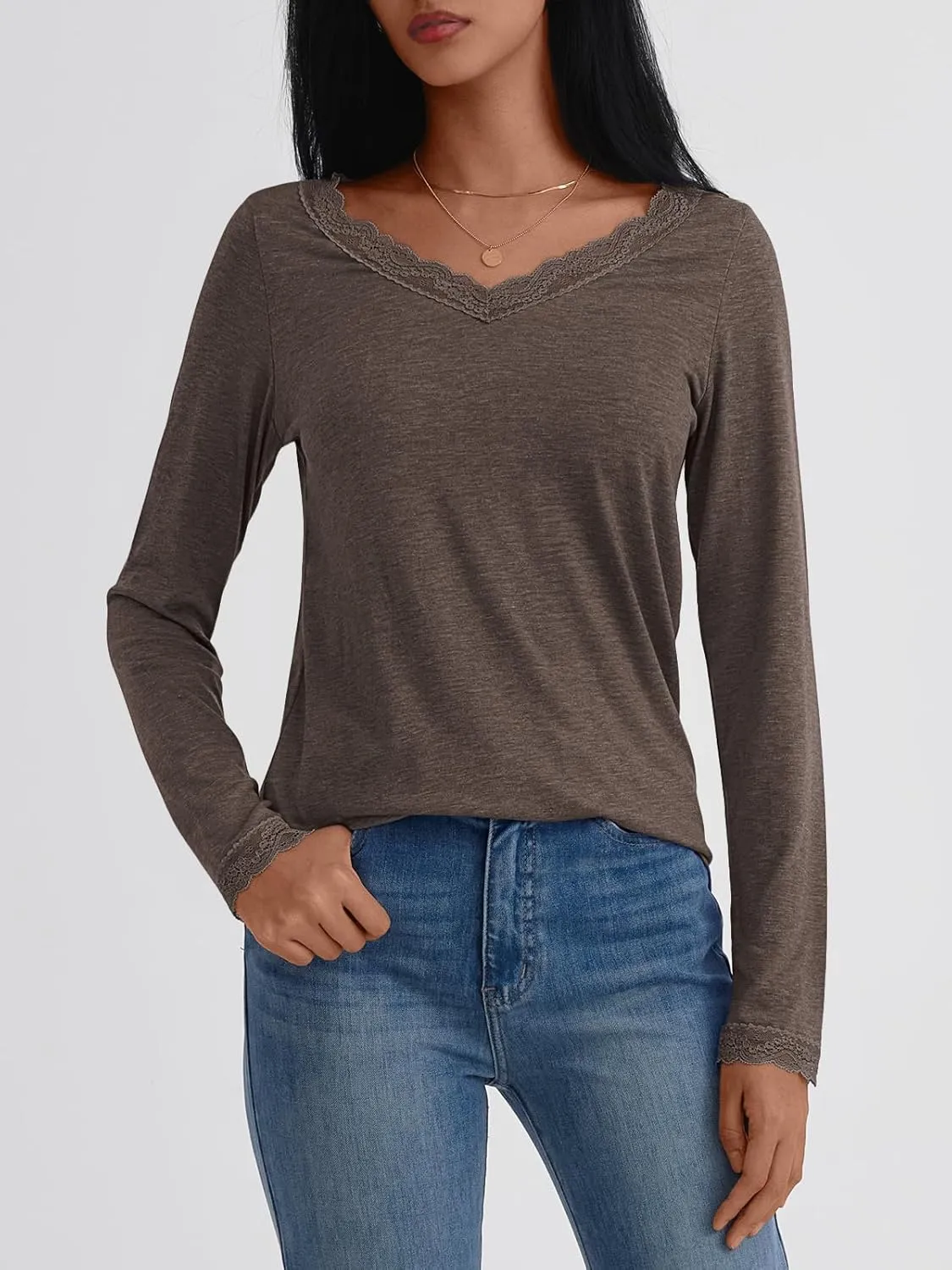 AUTOMET Long Sleeve T Shirts for Women Lace V Neck Casual Cute Tops Loose Fit Fall Winter Basic Clothing