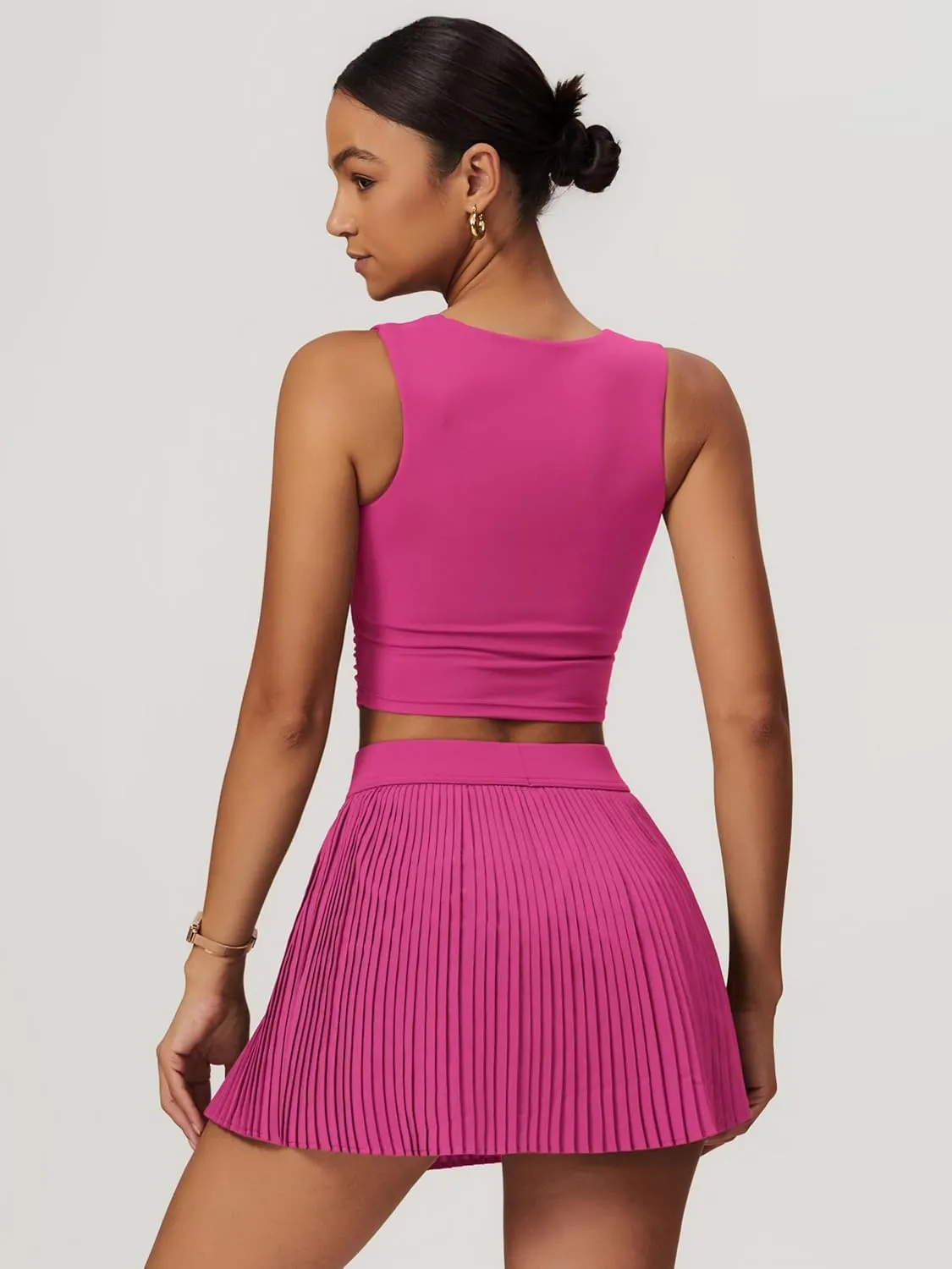 BOCIW 2 Piece Tennis Dresses for Women High Waisted Pleated Skirt Sets Square Neck Workout Crop Tank Tops Golf Outfits