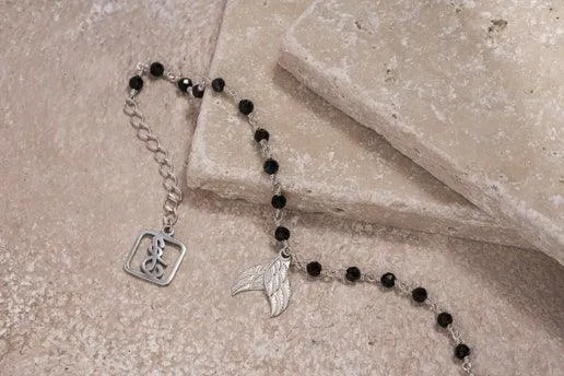 Bracelet With Black Onyx & Wings