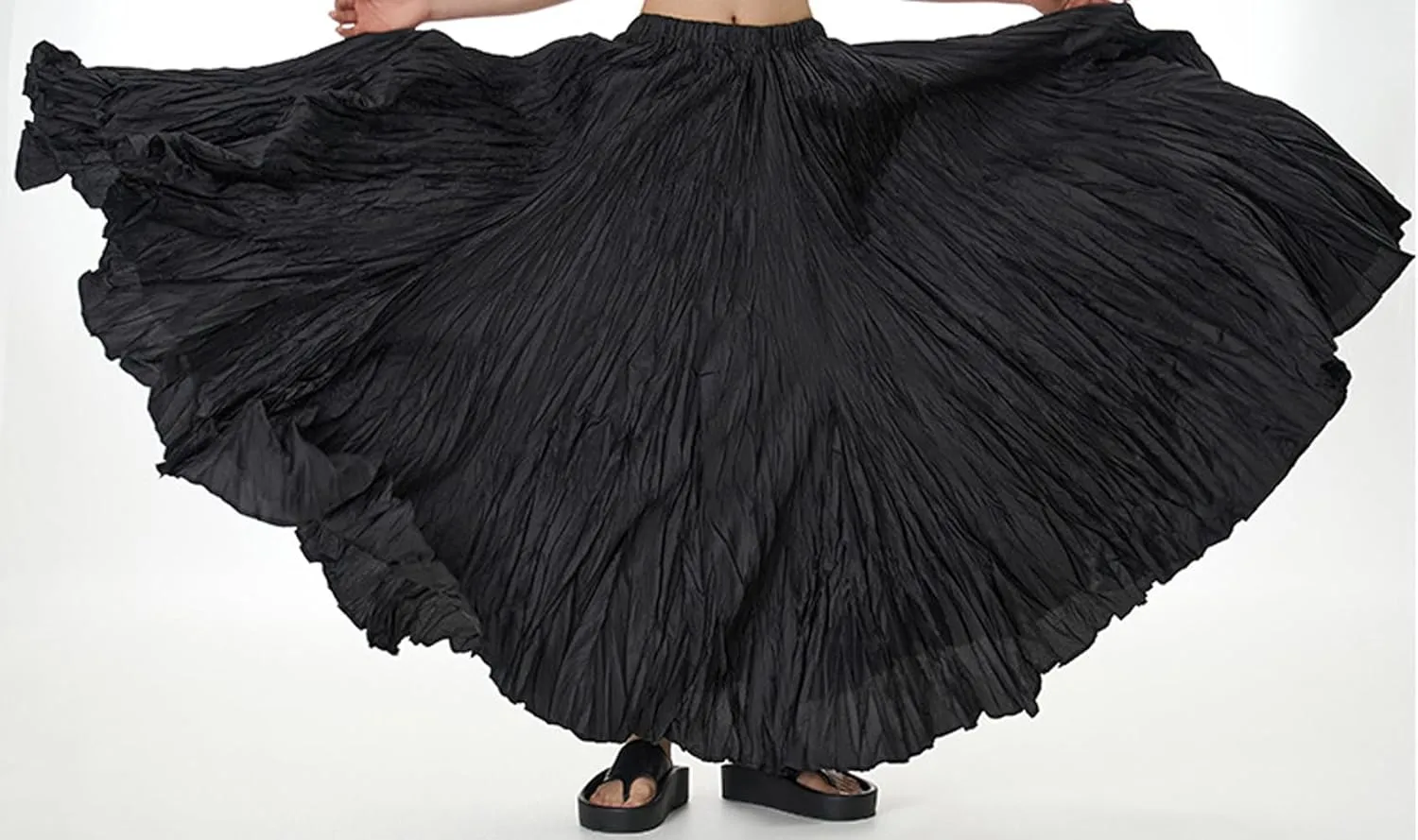 CHARTOU Boho Maxi Skirt for Women A Line Skirt Pleated Long Flowy Skirt Summer Elastic Waist Wrinkle Beach Skirt