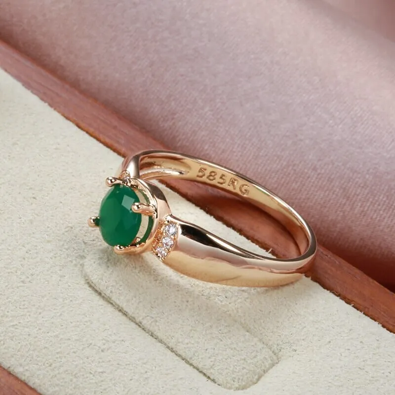Circle Cut Emerald Gold Ring