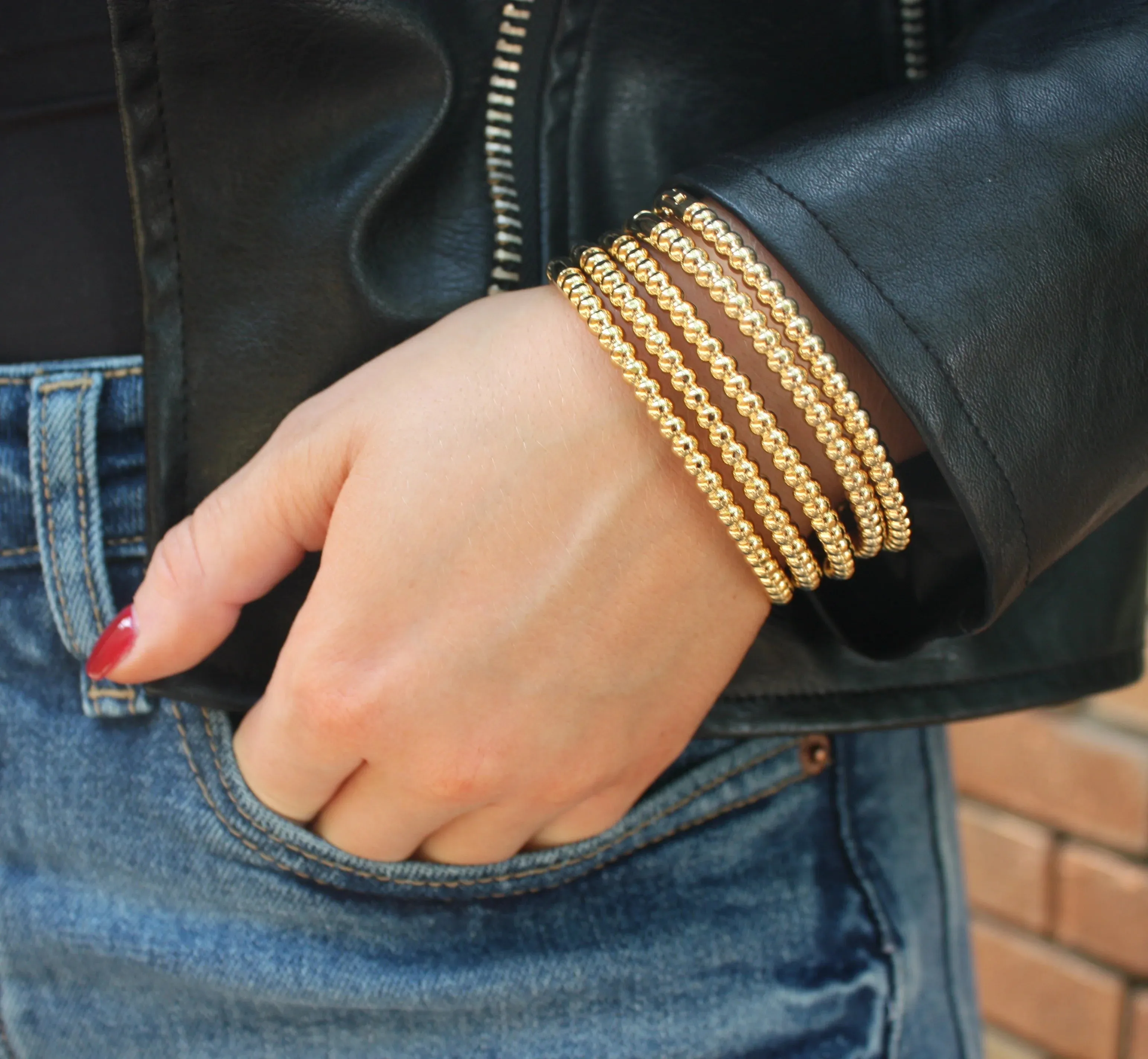 Circular Repeat Bangle Bracelet- Gold