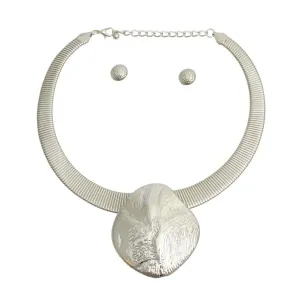 Gorgeous Textured Silver Medallion Necklace Set - Perfect for Any Occasion Fashion Jewelry