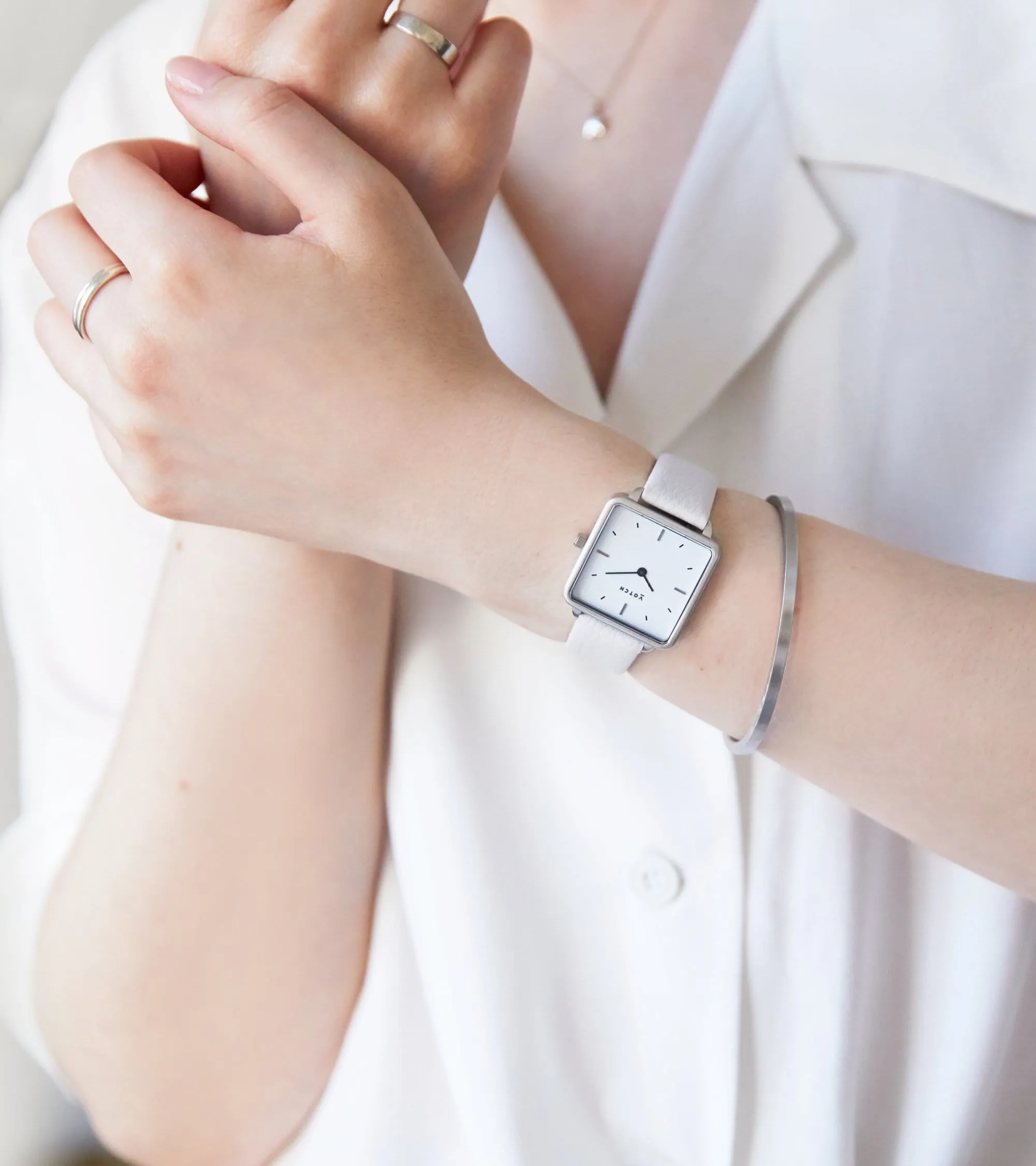 Ilse Collection 316L Stainless Steel Silver Bangle