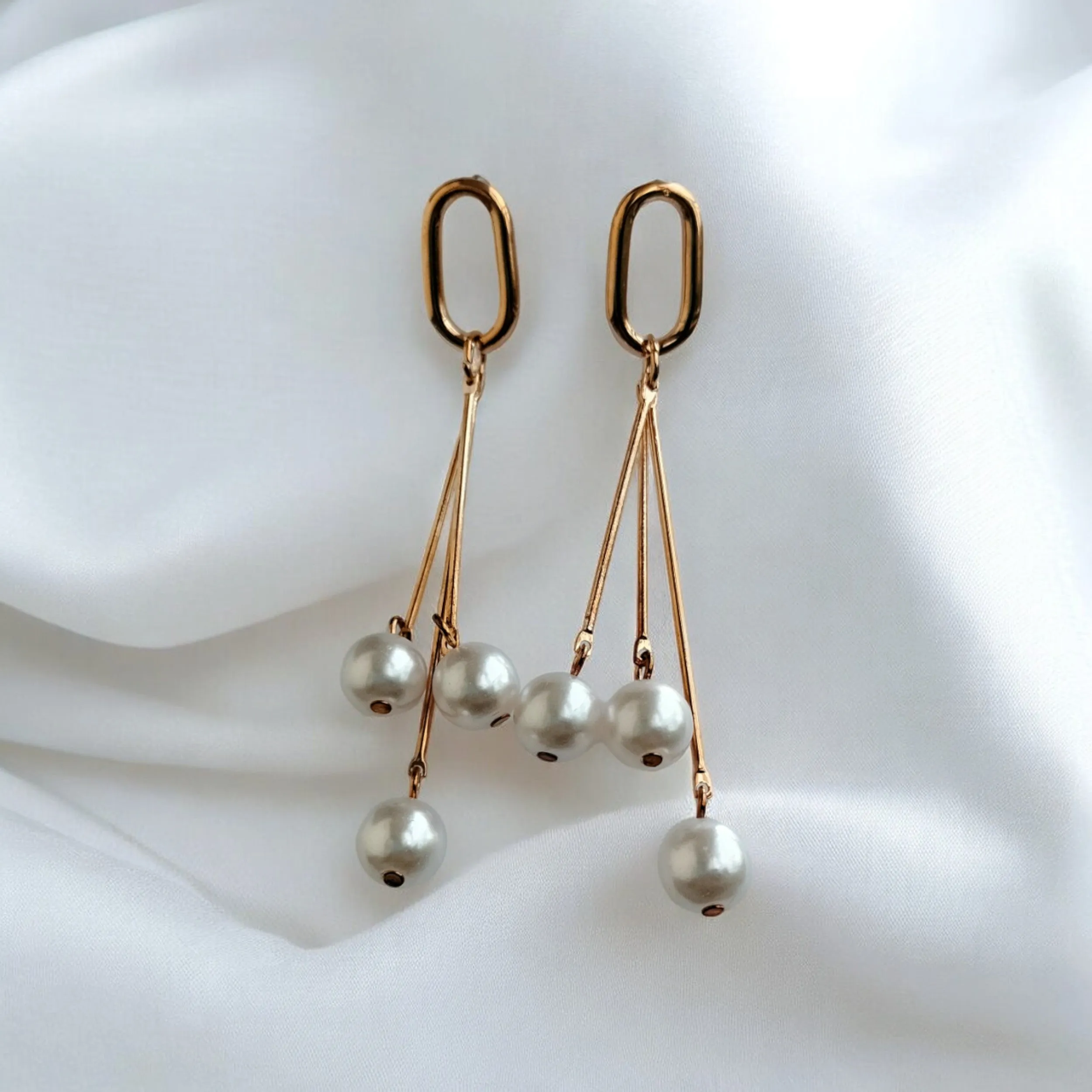Jewelestia Graceful Pearl Drop Earrings