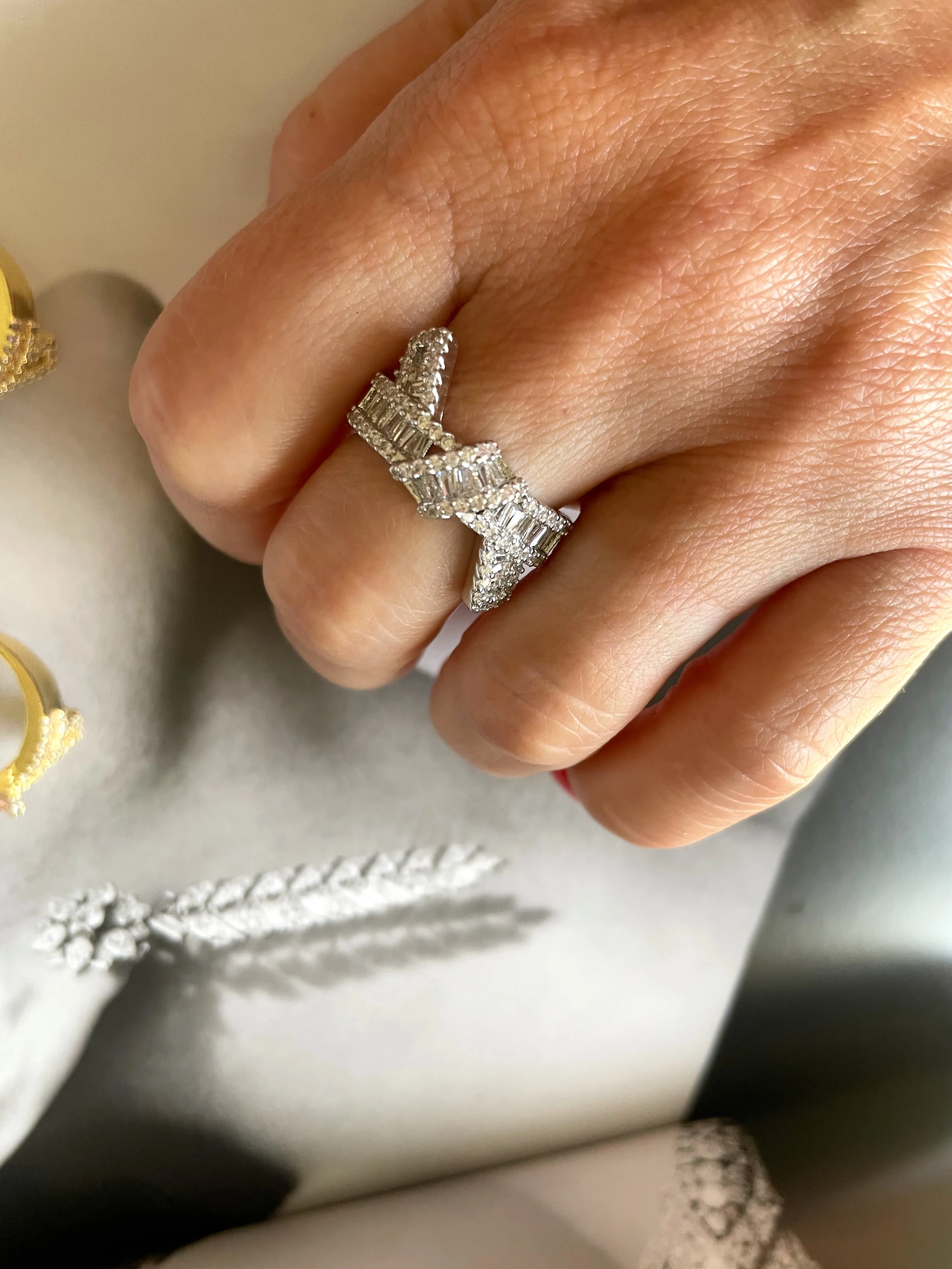 Knotted Baguettes Ring