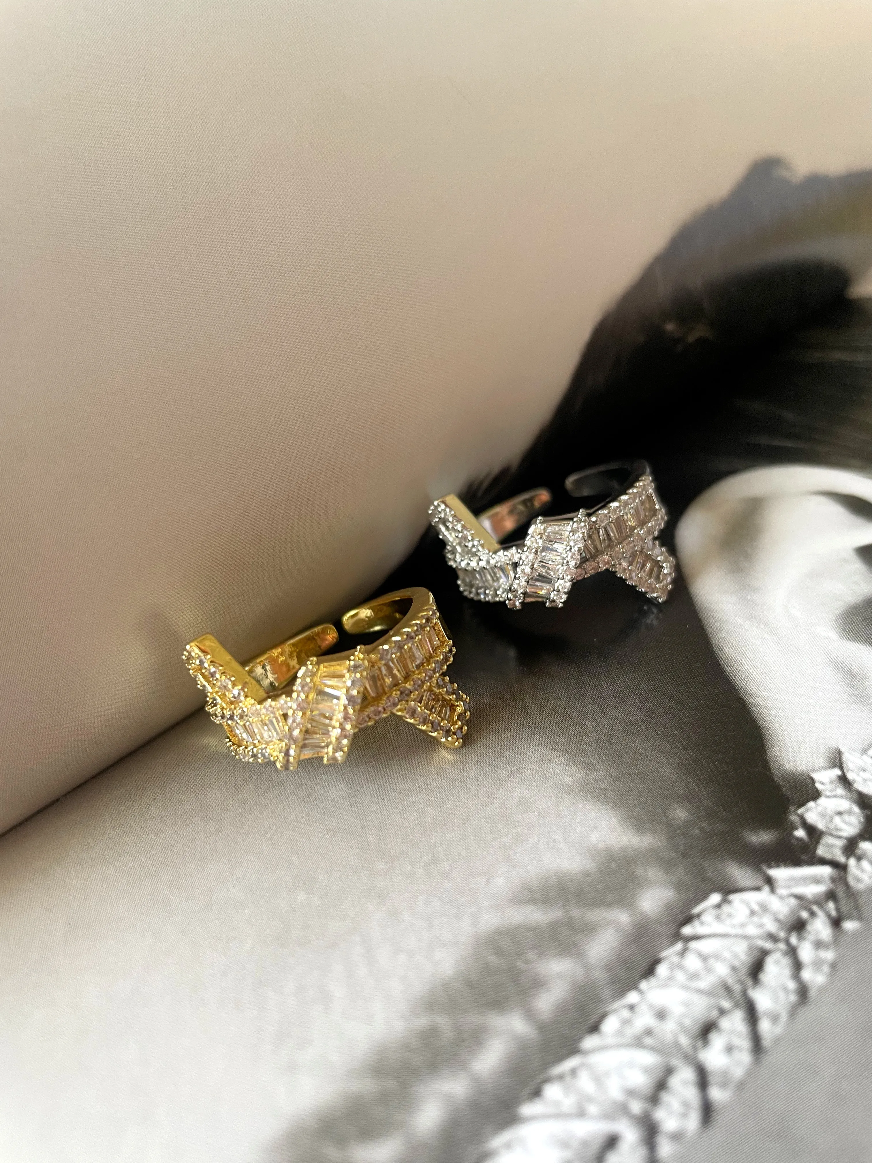 Knotted Baguettes Ring