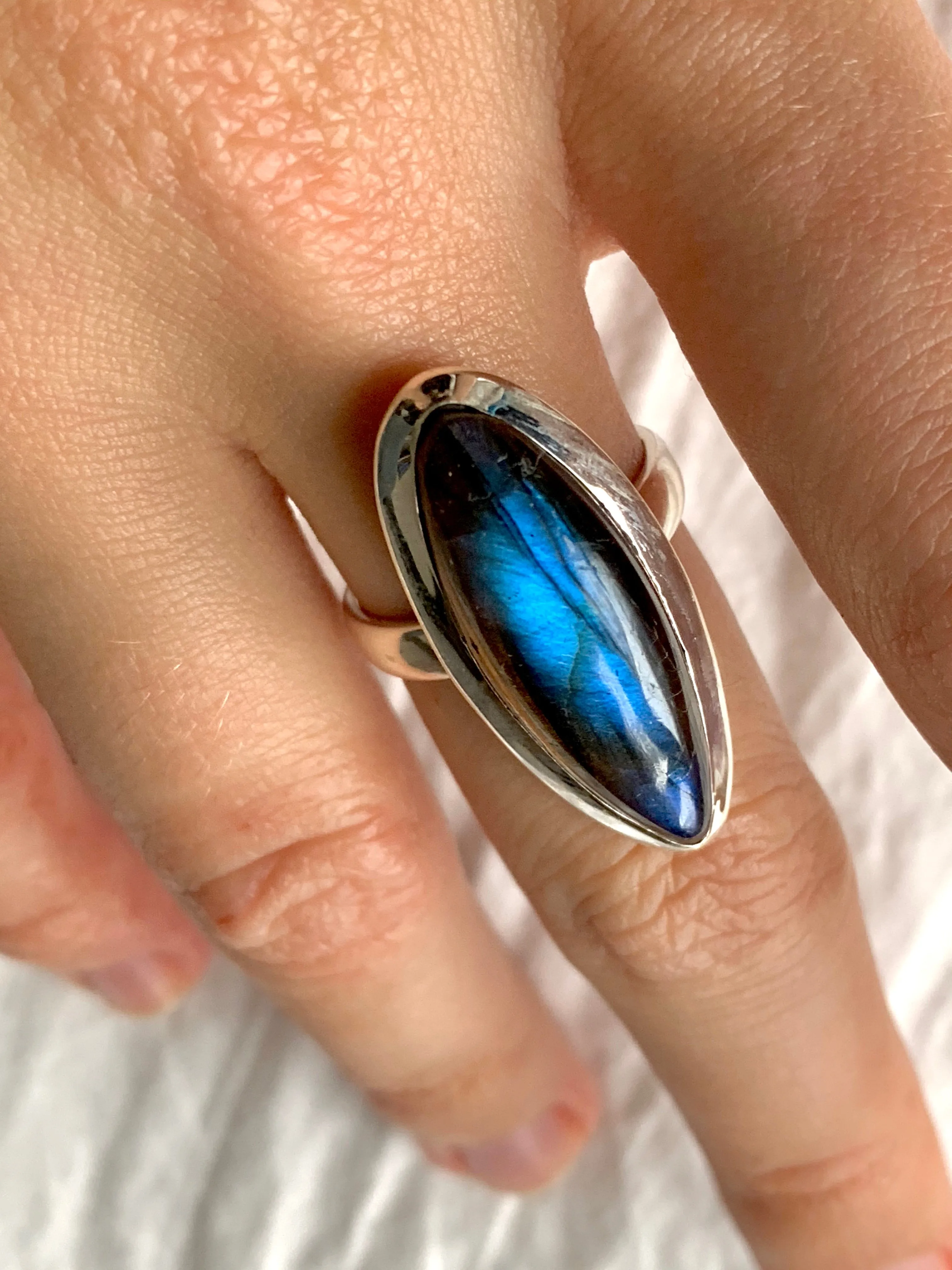 Labradorite Akoni Ring - Large / Skinny Marquise ( US 6 & 7)