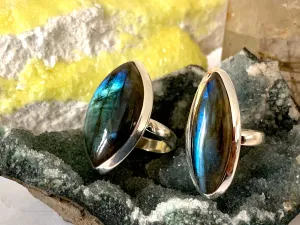Labradorite Akoni Ring - Large / Skinny Marquise ( US 6 & 7)
