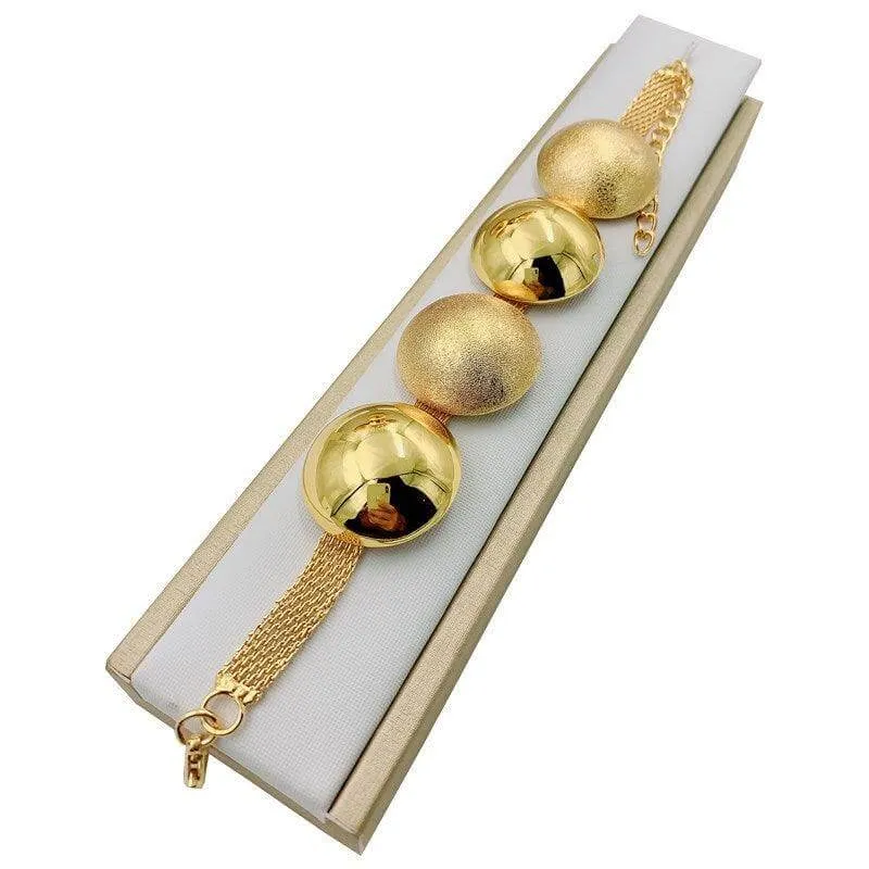 Necklaces & Pendants