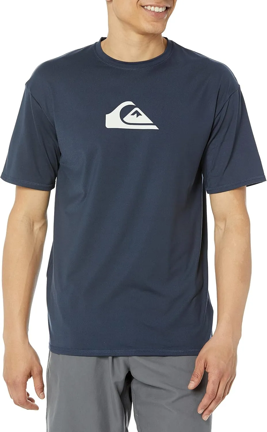 Quiksilver Men's Standard Solid Streak Short Sleeve Rashuguard UPF 50 Sun Protection Surf Shirt