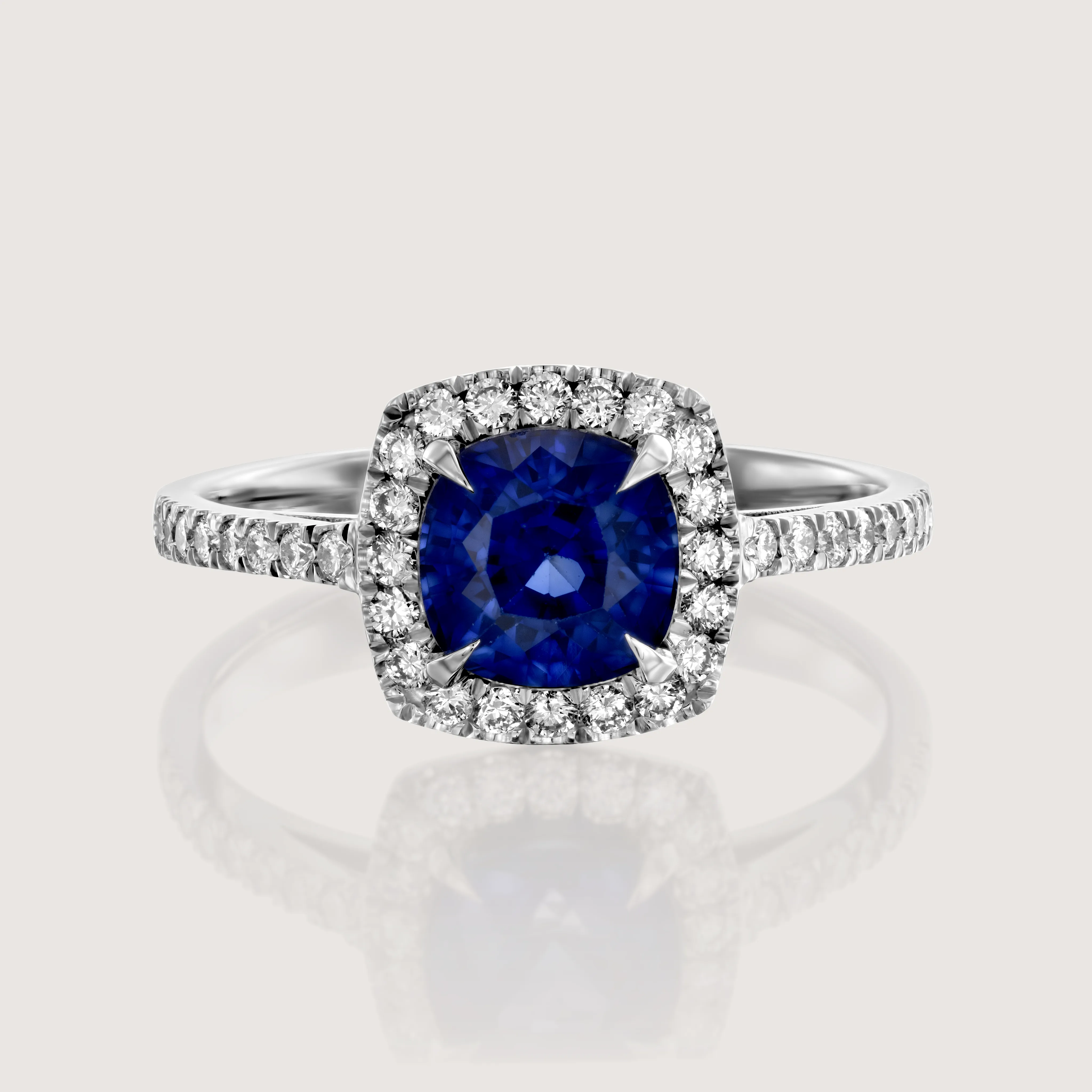 Rachel Ring With Sapphire and Diamonds