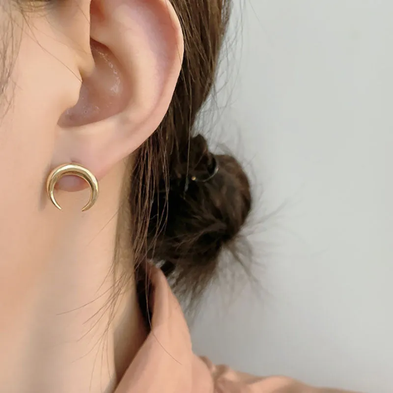 Sterling Silver Crescent Earring Stud