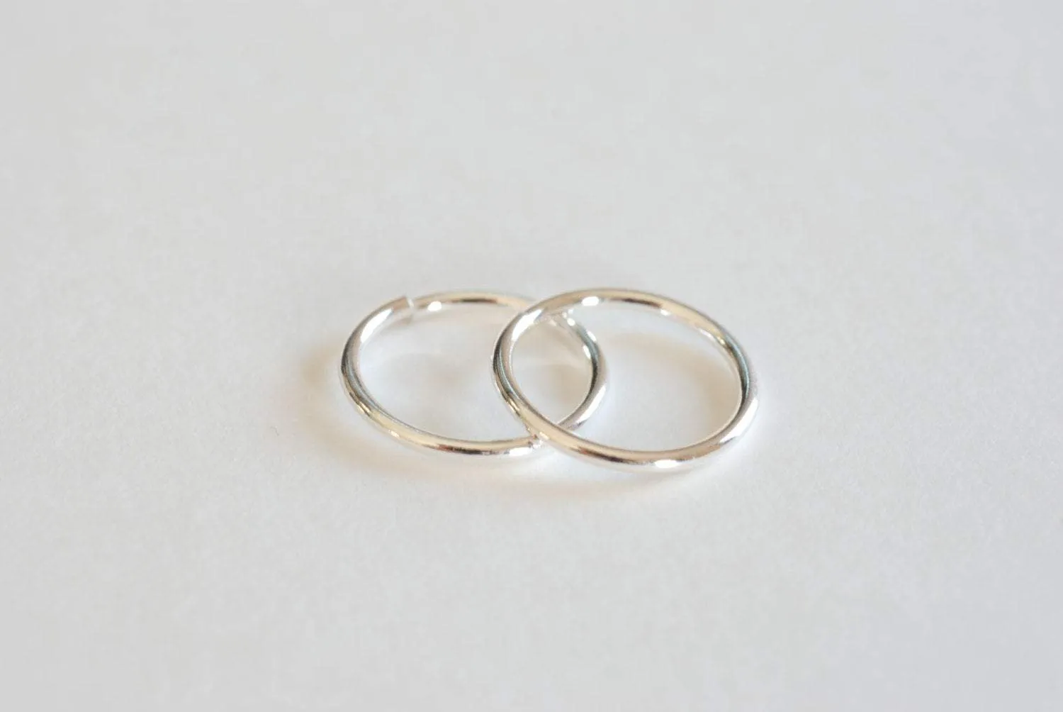 Sterling Silver Filled Links, Circle Infinity Eternity Charm Pendant, 17 gauge ga, organic links wholesale, 14mm Silver Karma Circle, E334