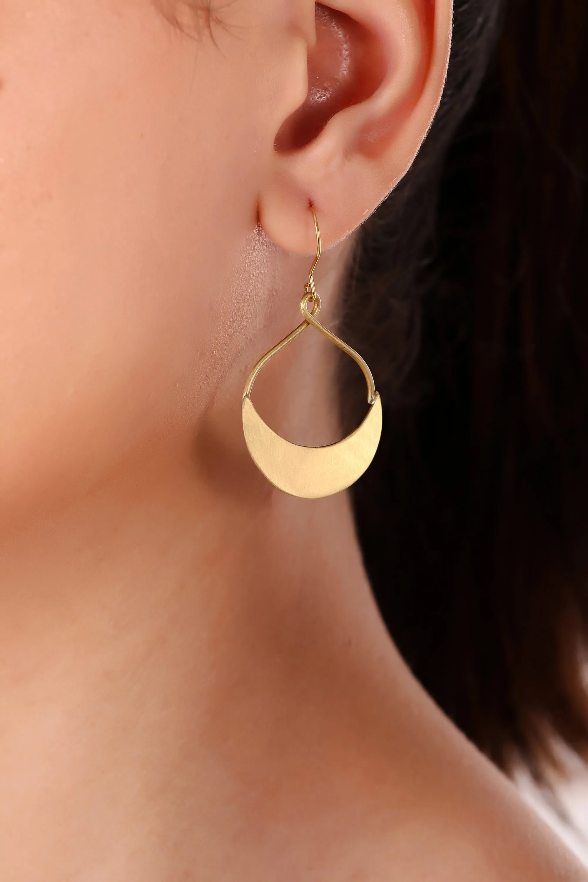 Tulsi earrings, gold