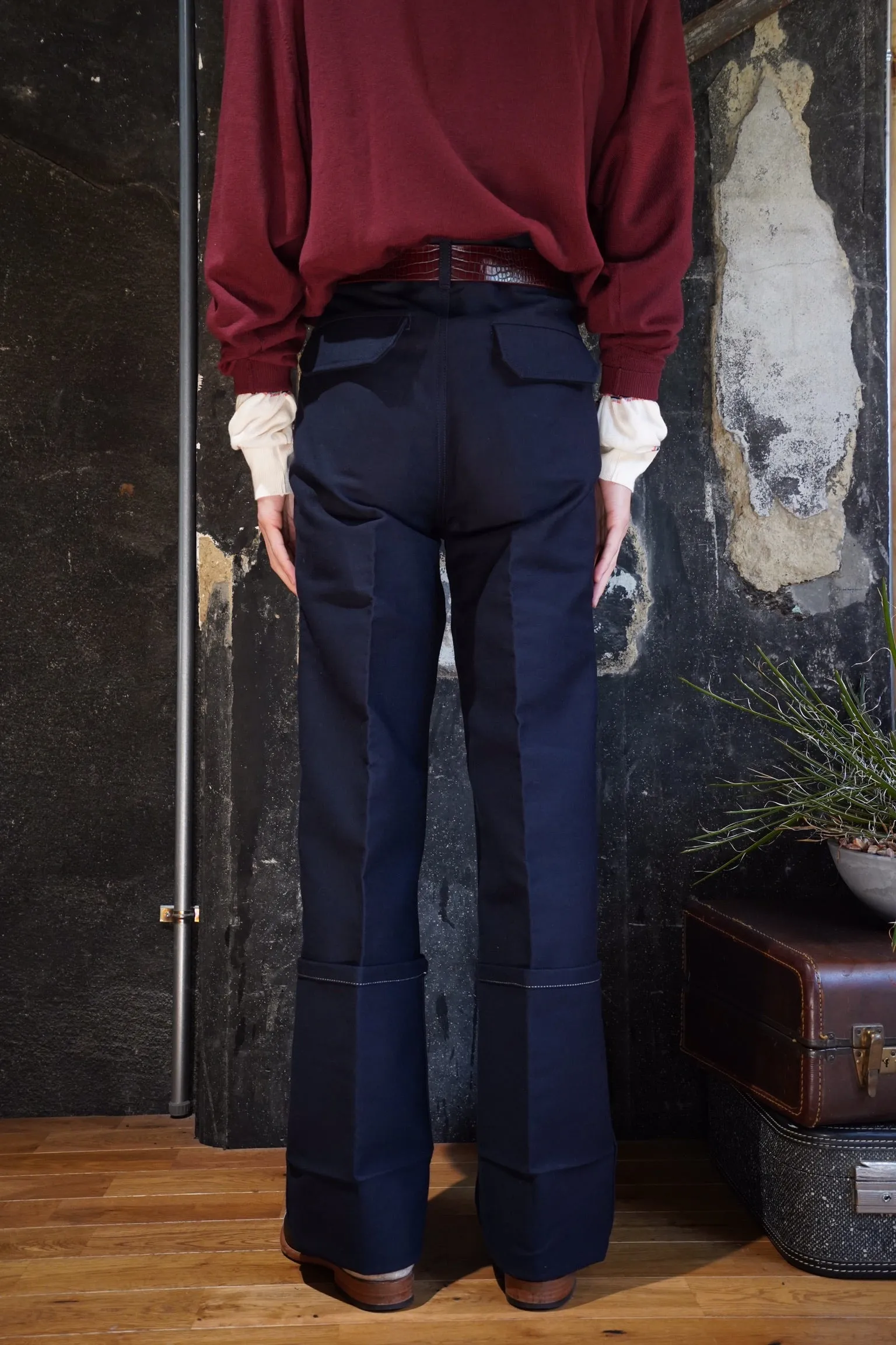 UNIFORME DEEP CUFFS WIDE CHINO TROUSERS (NAVY)