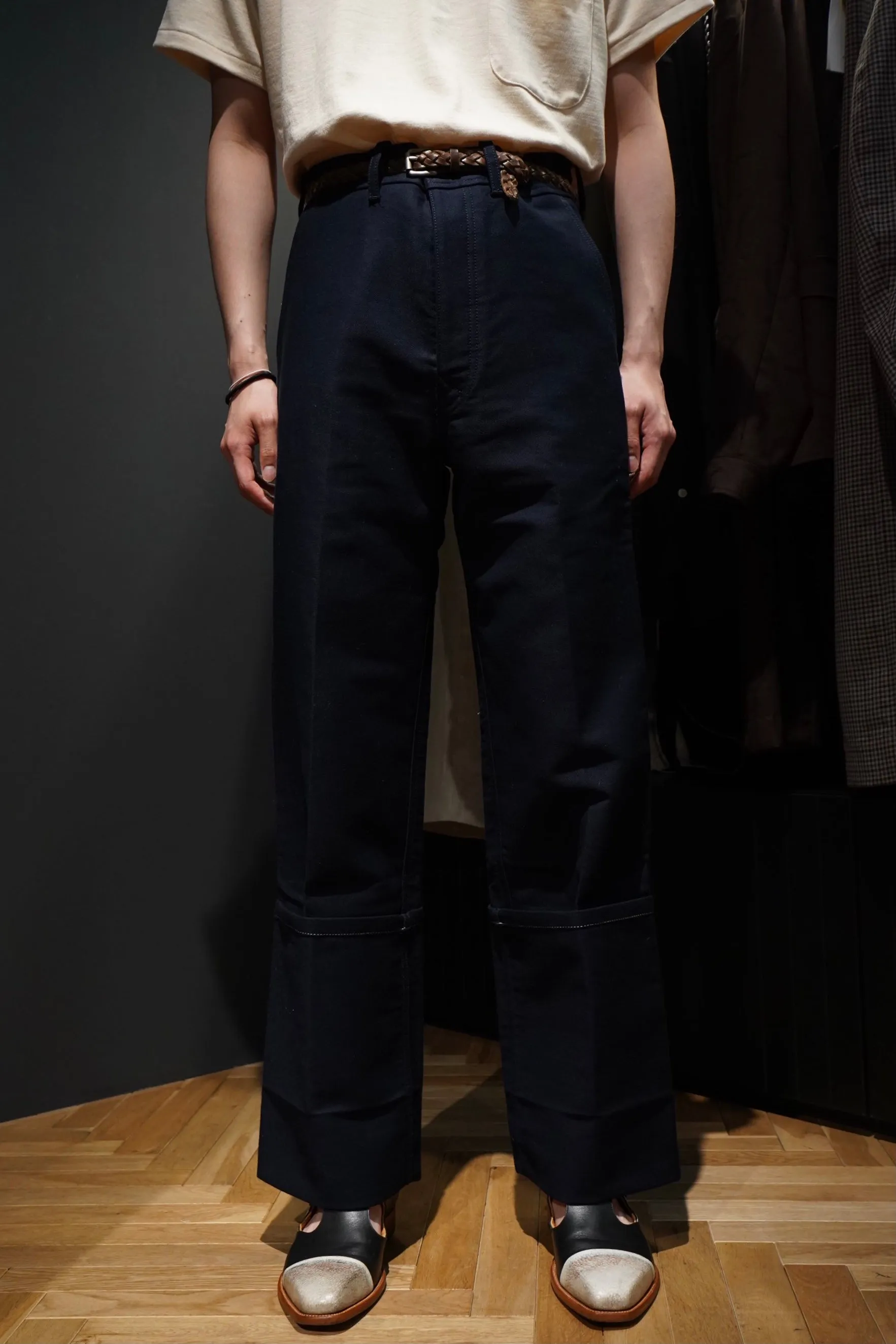 UNIFORME DEEP CUFFS WIDE CHINO TROUSERS (NAVY)