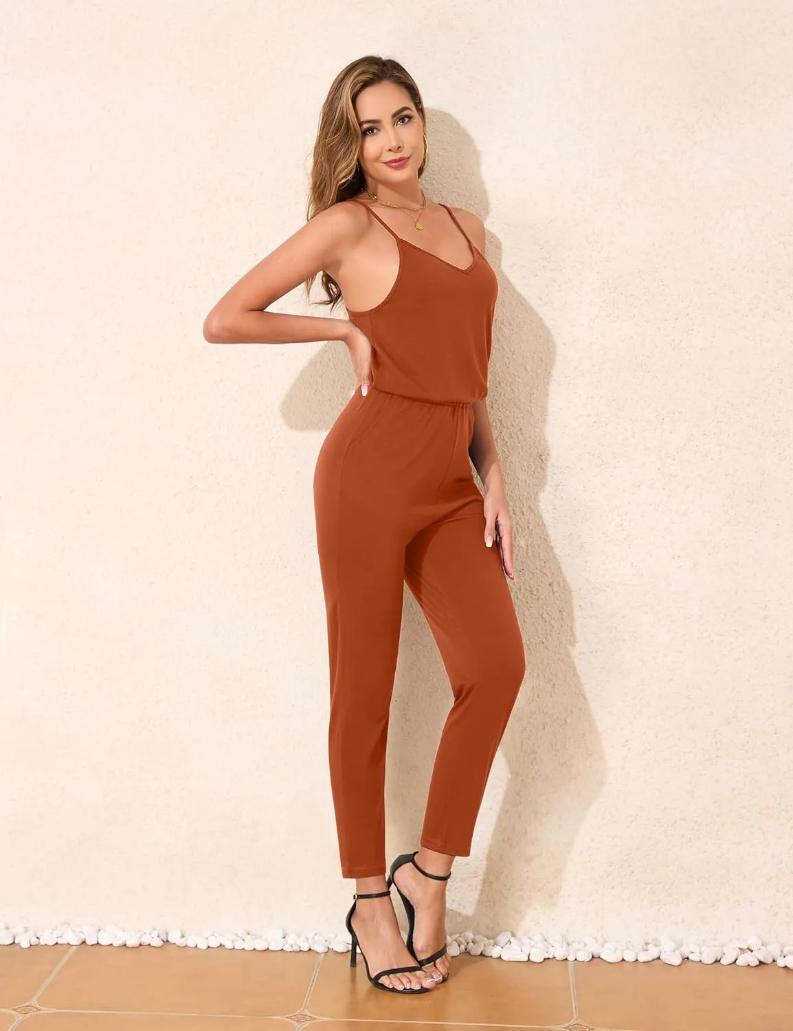 Women Spaghetti Strap Jumpsuits Dressy Sleeveless Tapered Leg Rompers 2025 Trendy Summer Outfits Casual Clothes