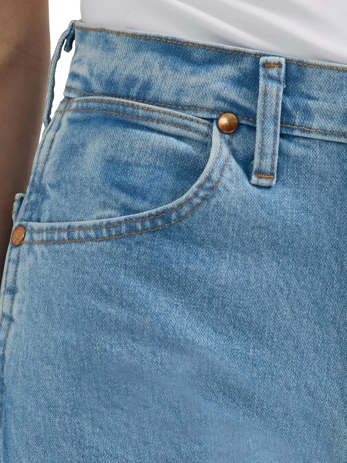 Wrangler womens Cowboy Cut Slim Fit Natural Rise Waist Jeans