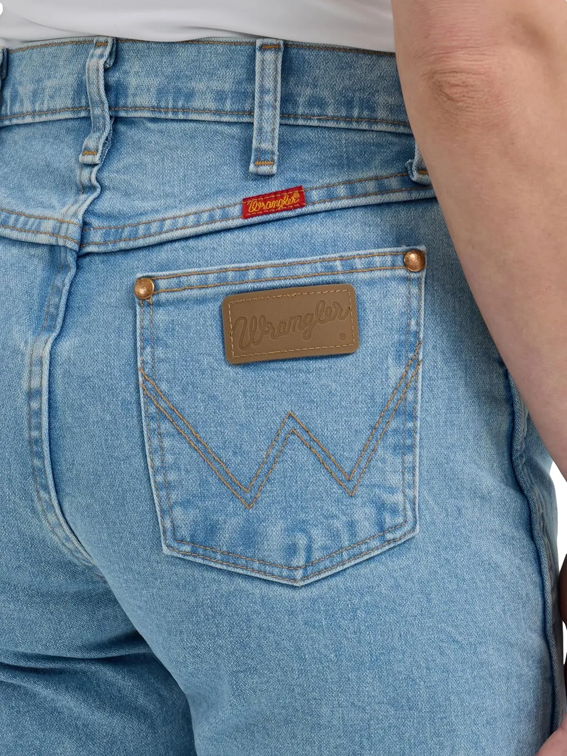 Wrangler womens Cowboy Cut Slim Fit Natural Rise Waist Jeans