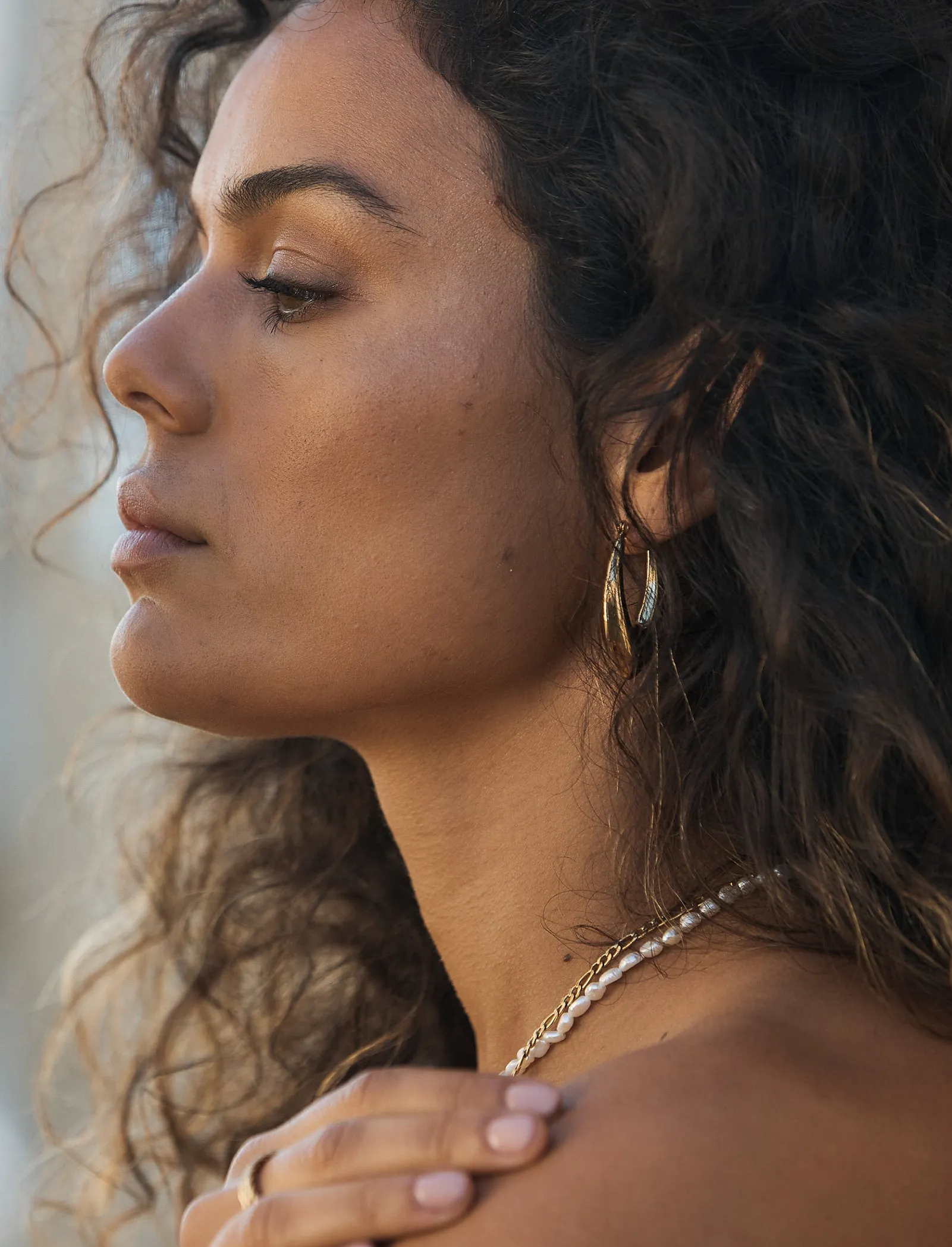 Zoe Hoops