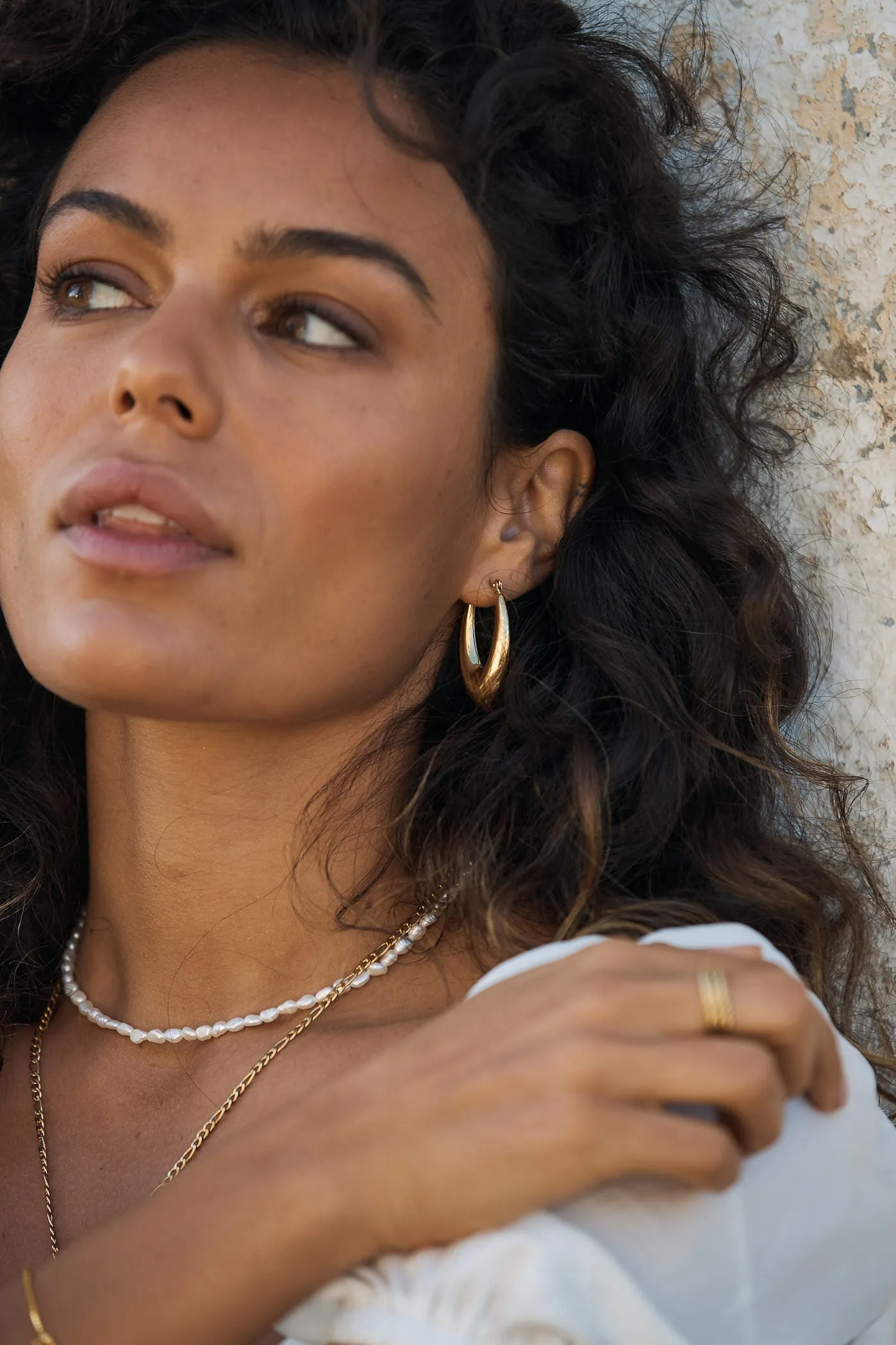 Zoe Hoops